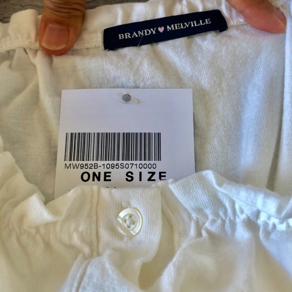 ❌SOLD❌NWT Brandy Melville Mira Square Neckline Top - Picture 4 of 5